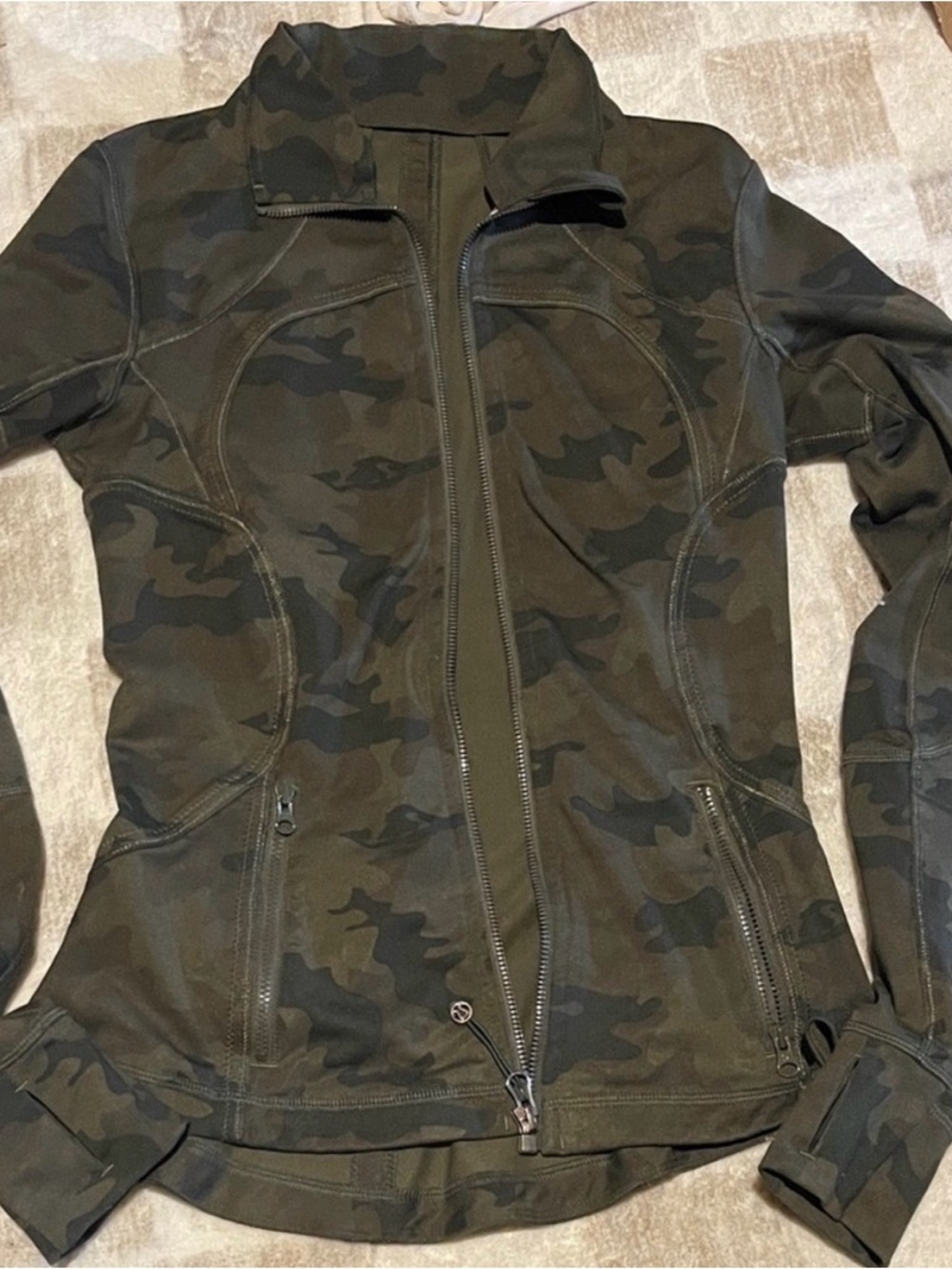 Lululemon Camo Define Jacket- Size 6